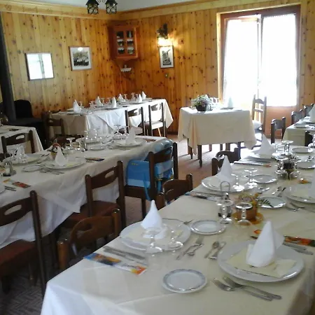 Pizzo Del Frate מלון